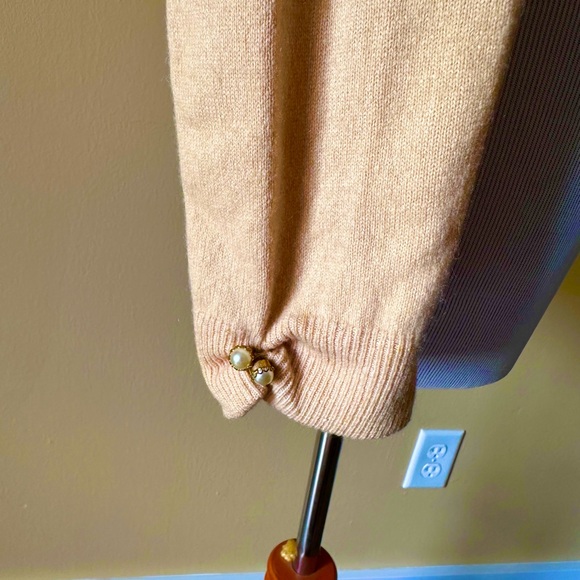 Bernard Altman cashmere/ 2 minks, sweater - Picture 3 of 12